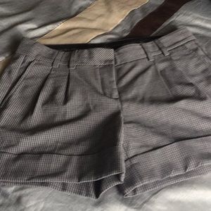 Express Shorts